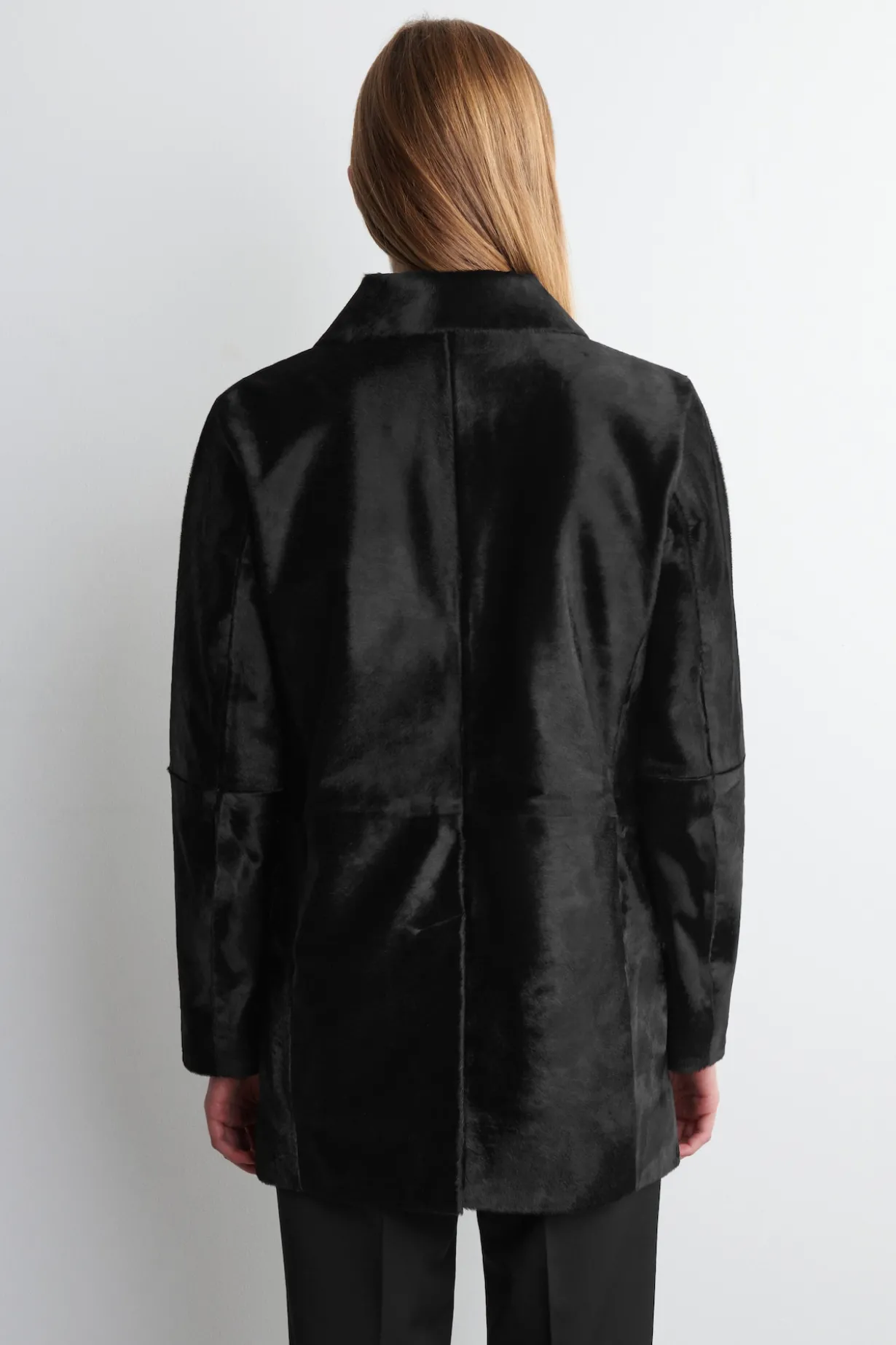 JACKE AUS LEDER MIT PONYHAAR-EFFEKT