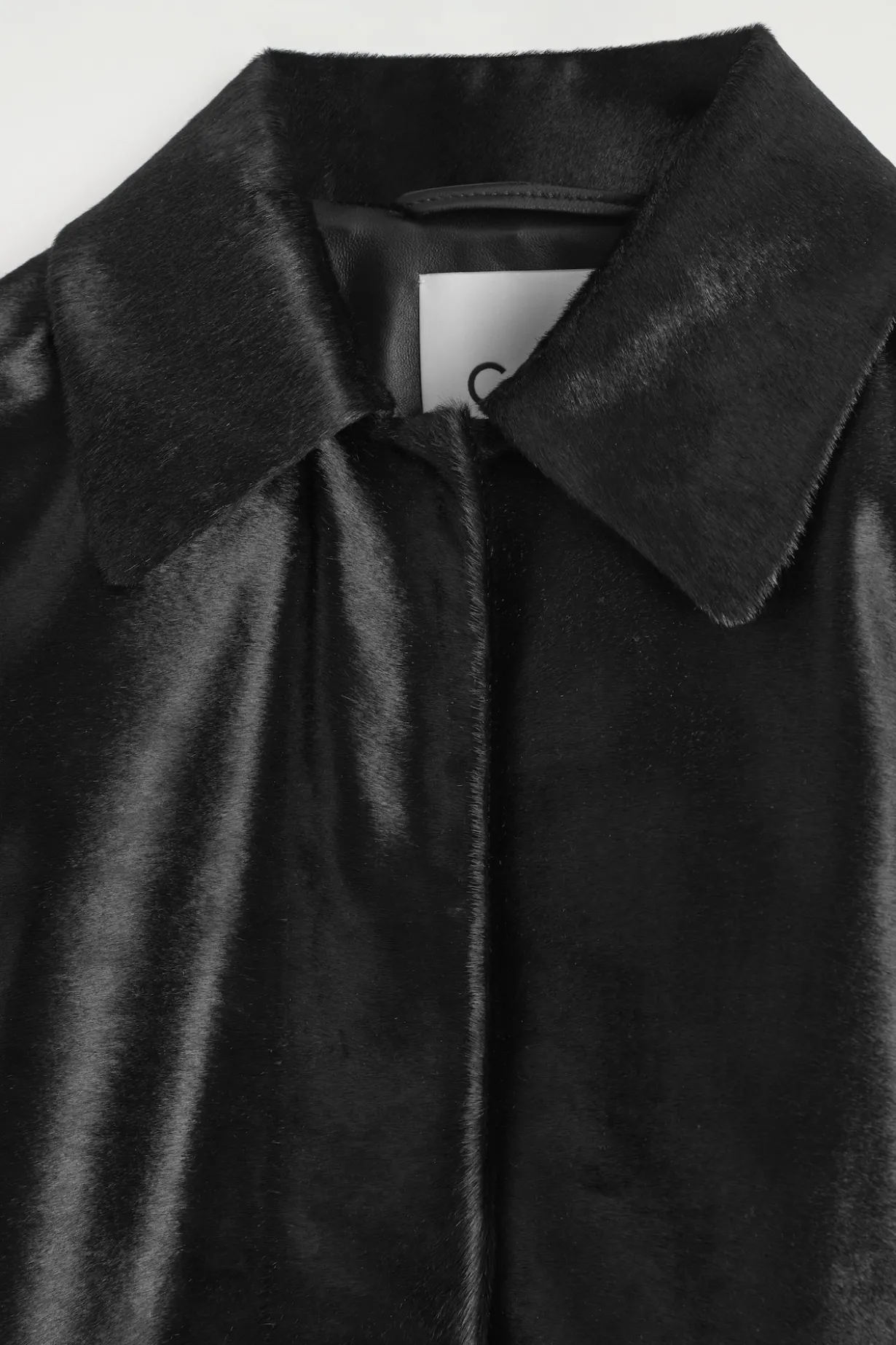 JACKE AUS LEDER MIT PONYHAAR-EFFEKT