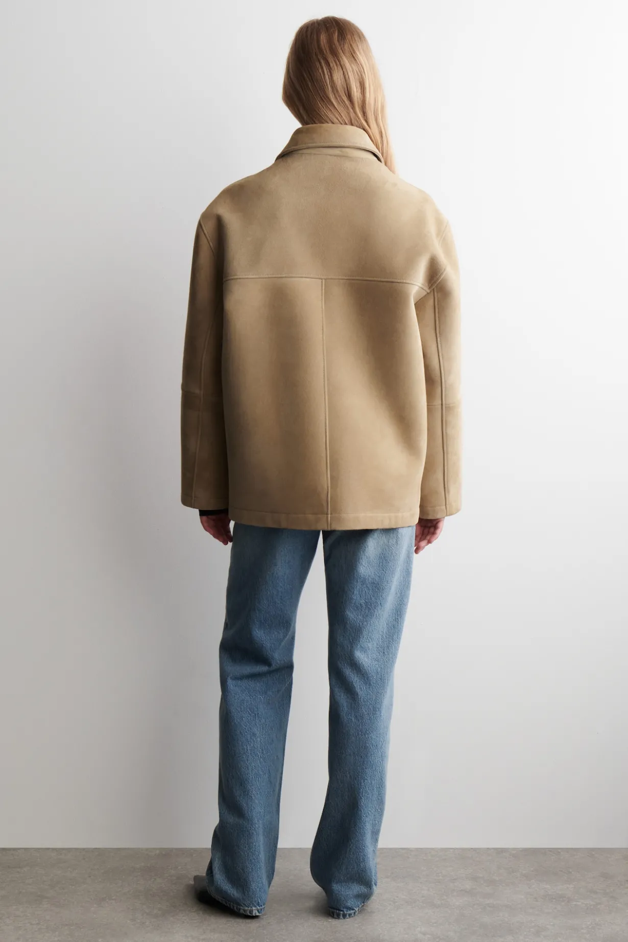 JACKE AUS VELOURSLEDER MIT KRAGEN