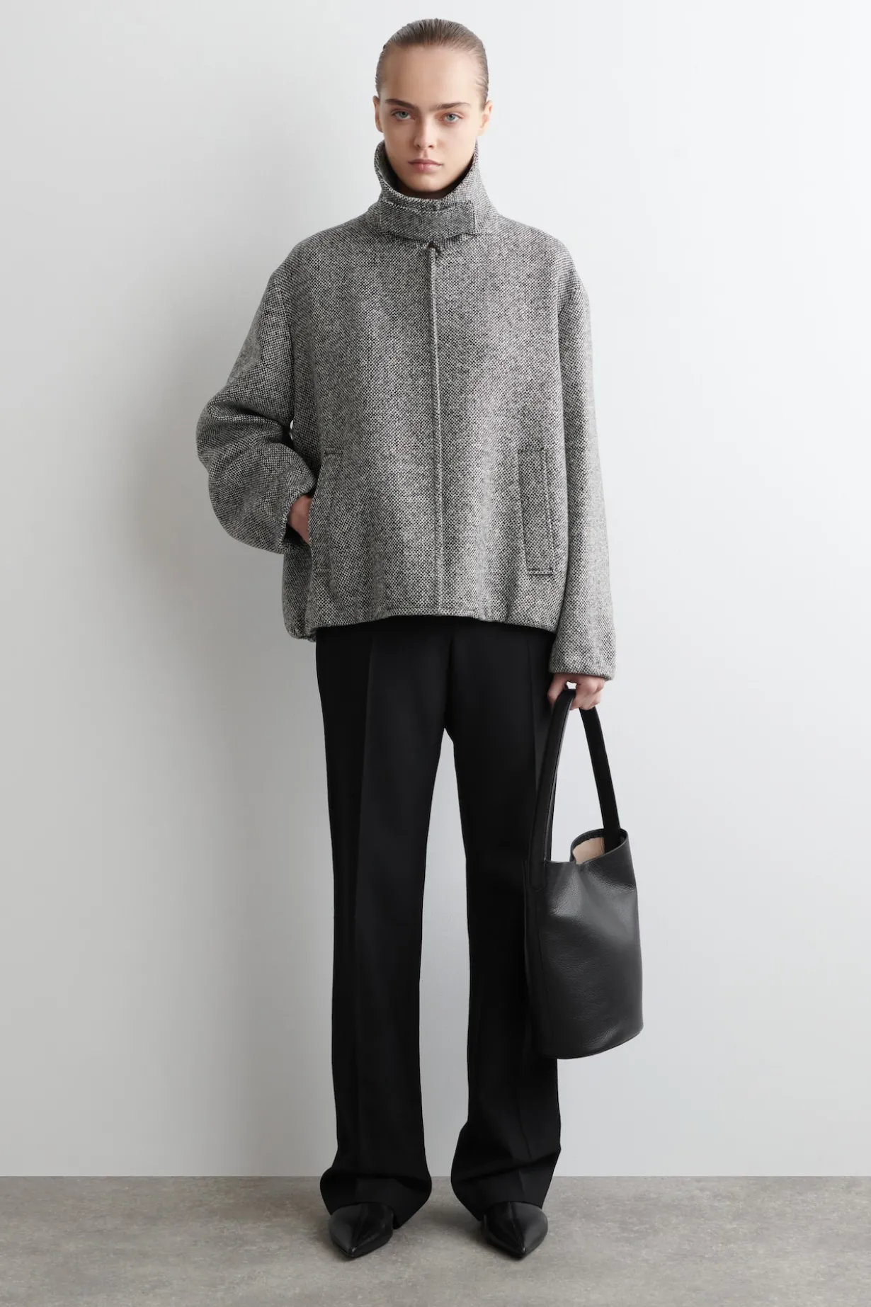 JACKE AUS WOLL-TWEED MIT KRAGEN