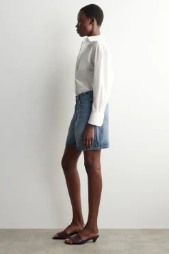 JEANSSHORTS MIT HOHEM BUND