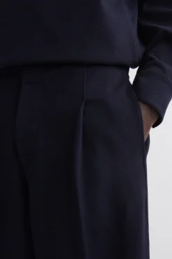 JERSEYHOSE MIT OVERSIZED-PASSFORM UND WEITEM BEIN