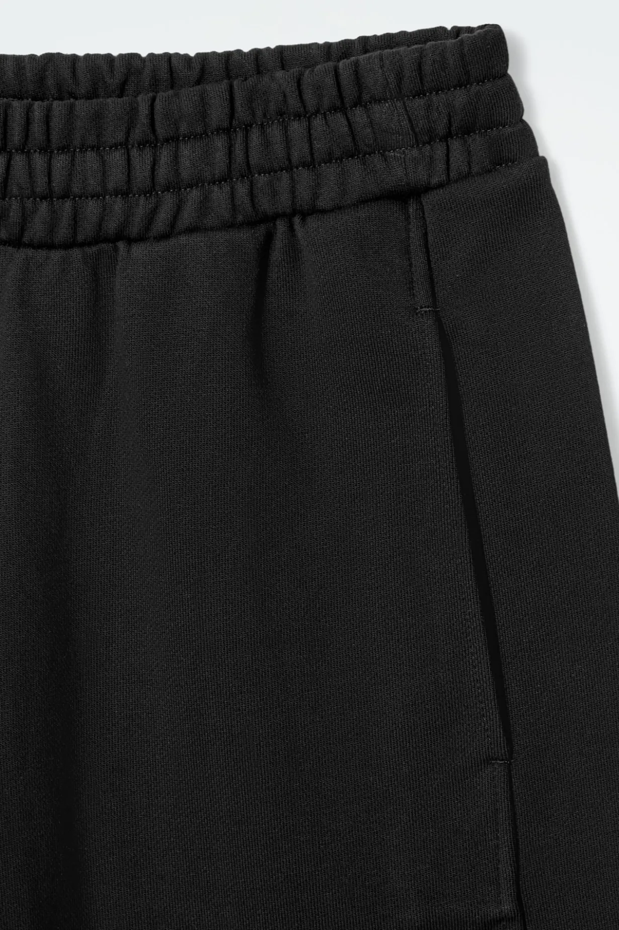 JOGGINGHOSE AUS JERSEY MIT WEITEM BEIN