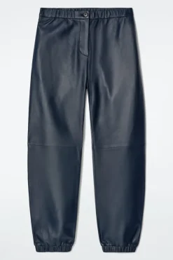 JOGGINGHOSE AUS LEDER MIT GERADEM BEIN