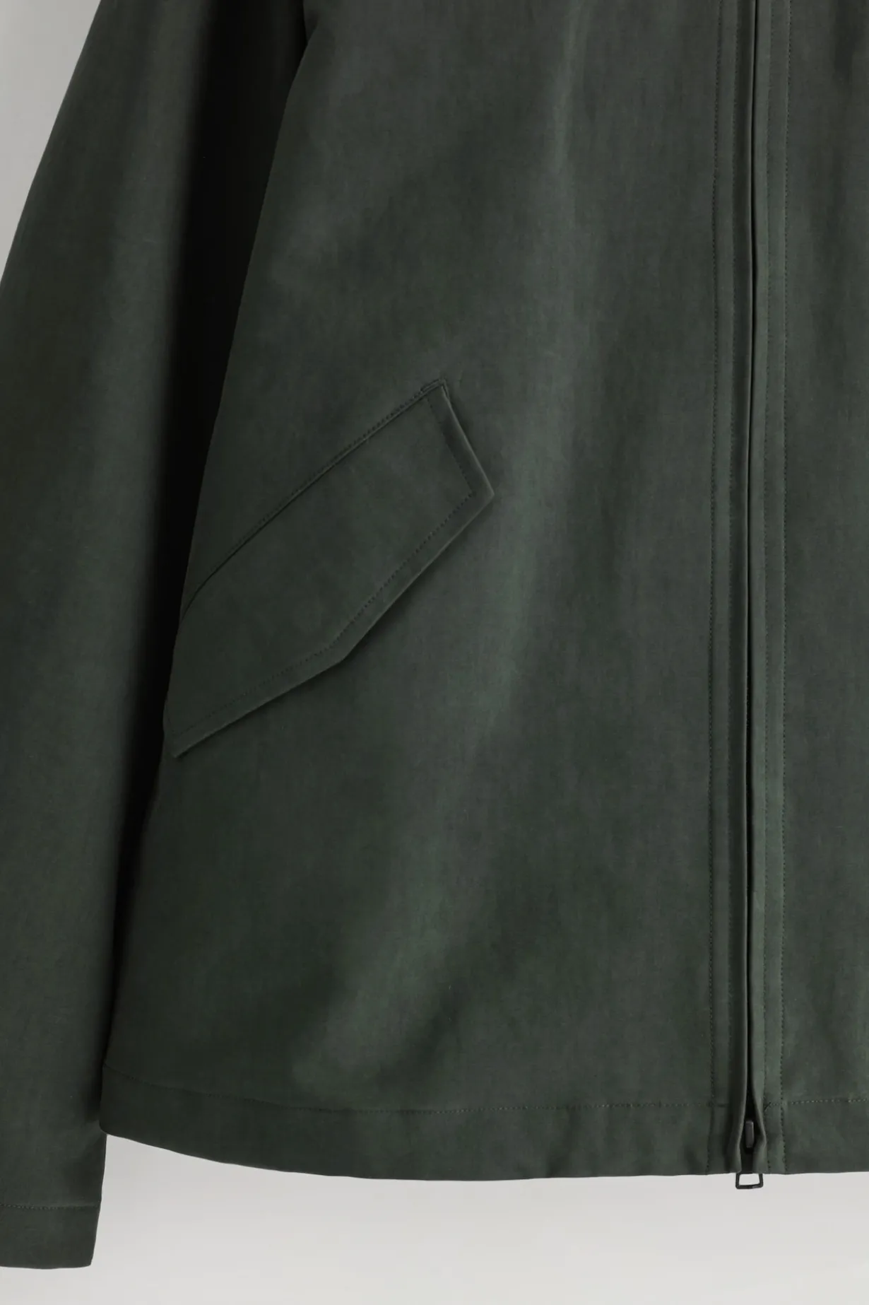 KAPUZENJACKE AUS TECHNISCHER BAUMWOLLE