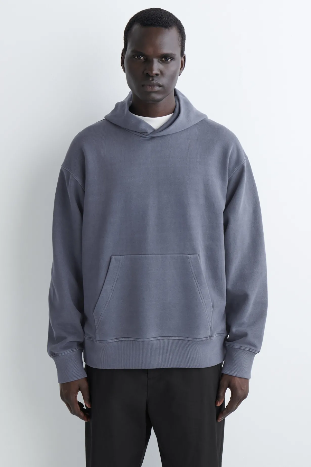 KAPUZENPULLOVER AUS VORGEWASCHENEM BAUMWOLLJERSEY