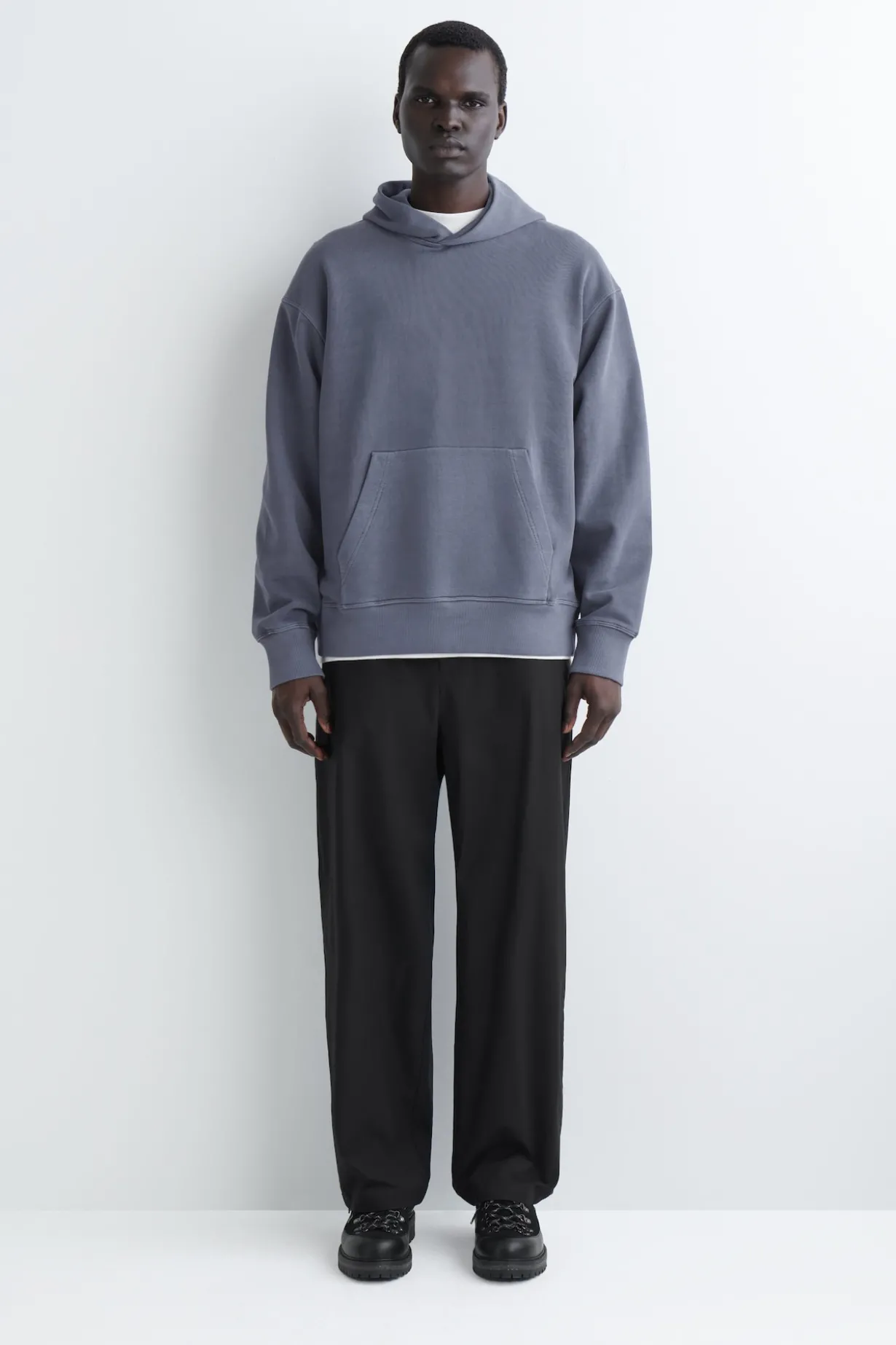 KAPUZENPULLOVER AUS VORGEWASCHENEM BAUMWOLLJERSEY