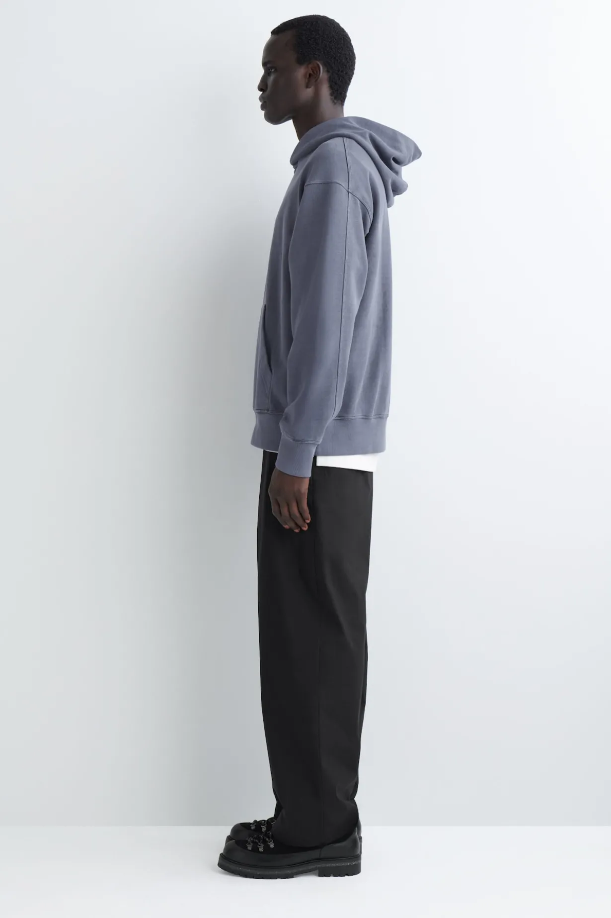 KAPUZENPULLOVER AUS VORGEWASCHENEM BAUMWOLLJERSEY