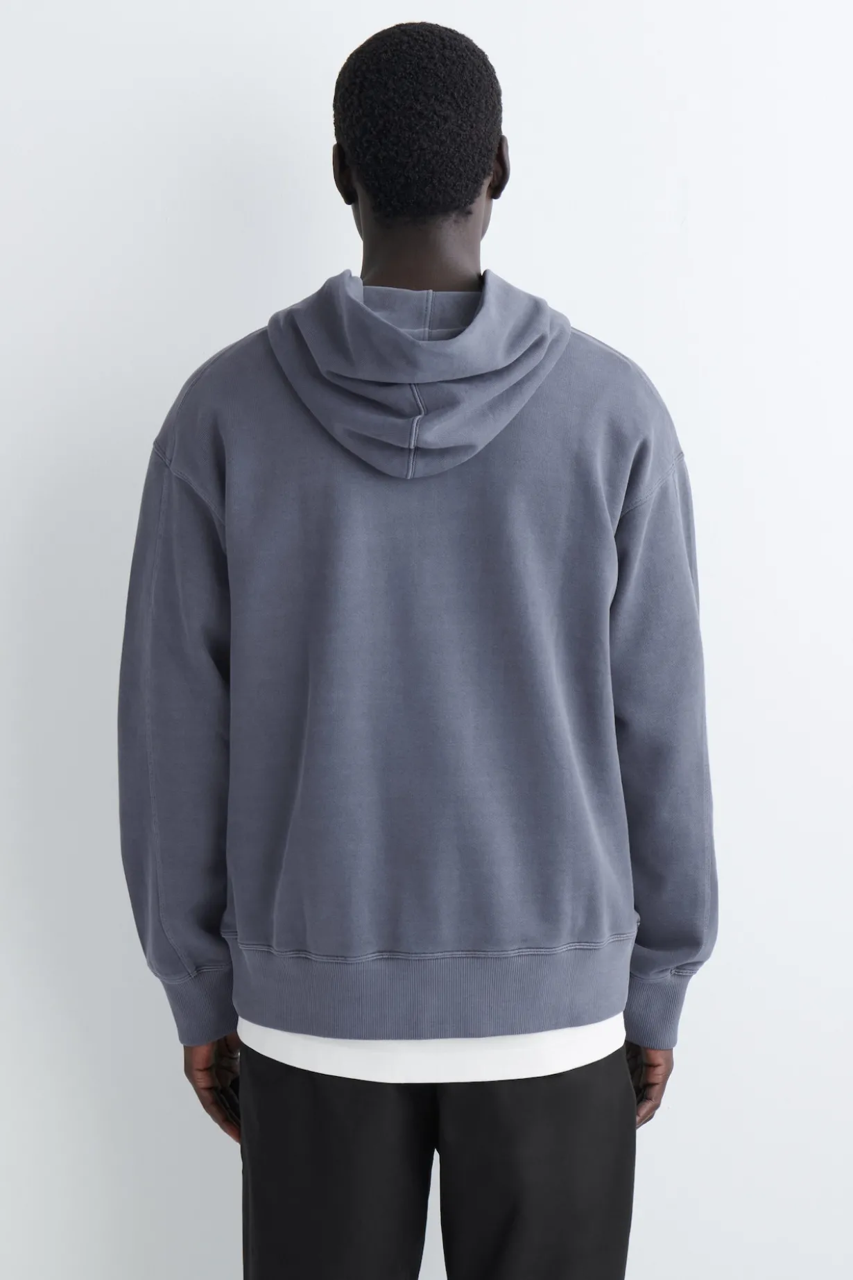 KAPUZENPULLOVER AUS VORGEWASCHENEM BAUMWOLLJERSEY