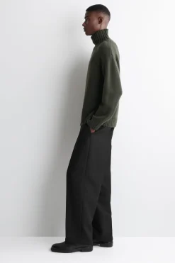 KASCHMIRPULLOVER MIT HOHEM KRAGEN