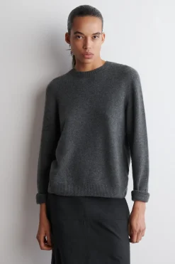 KASCHMIRPULLOVER MIT RUNDHALSAUSSCHNITT