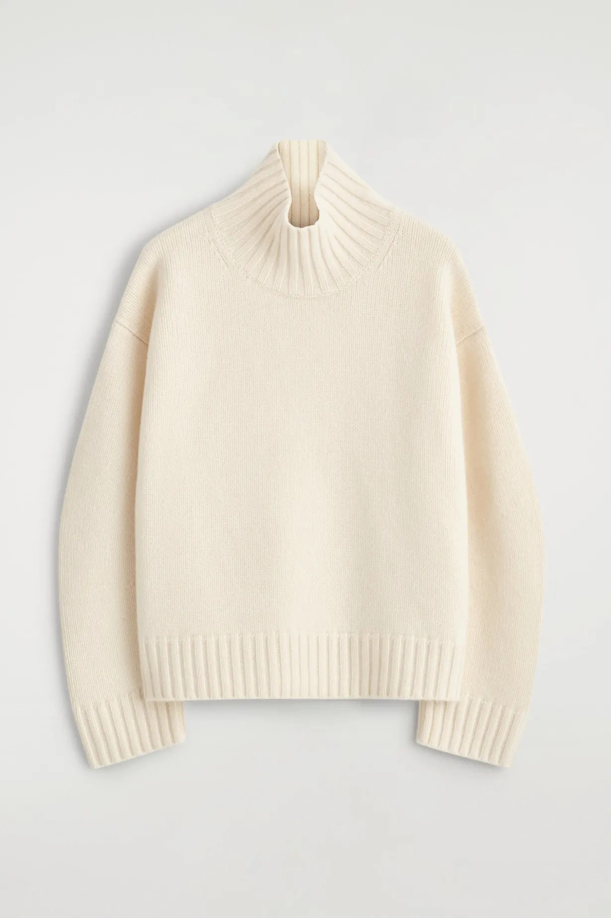 KASCHMIRPULLOVER MIT TRICHTERKRAGEN