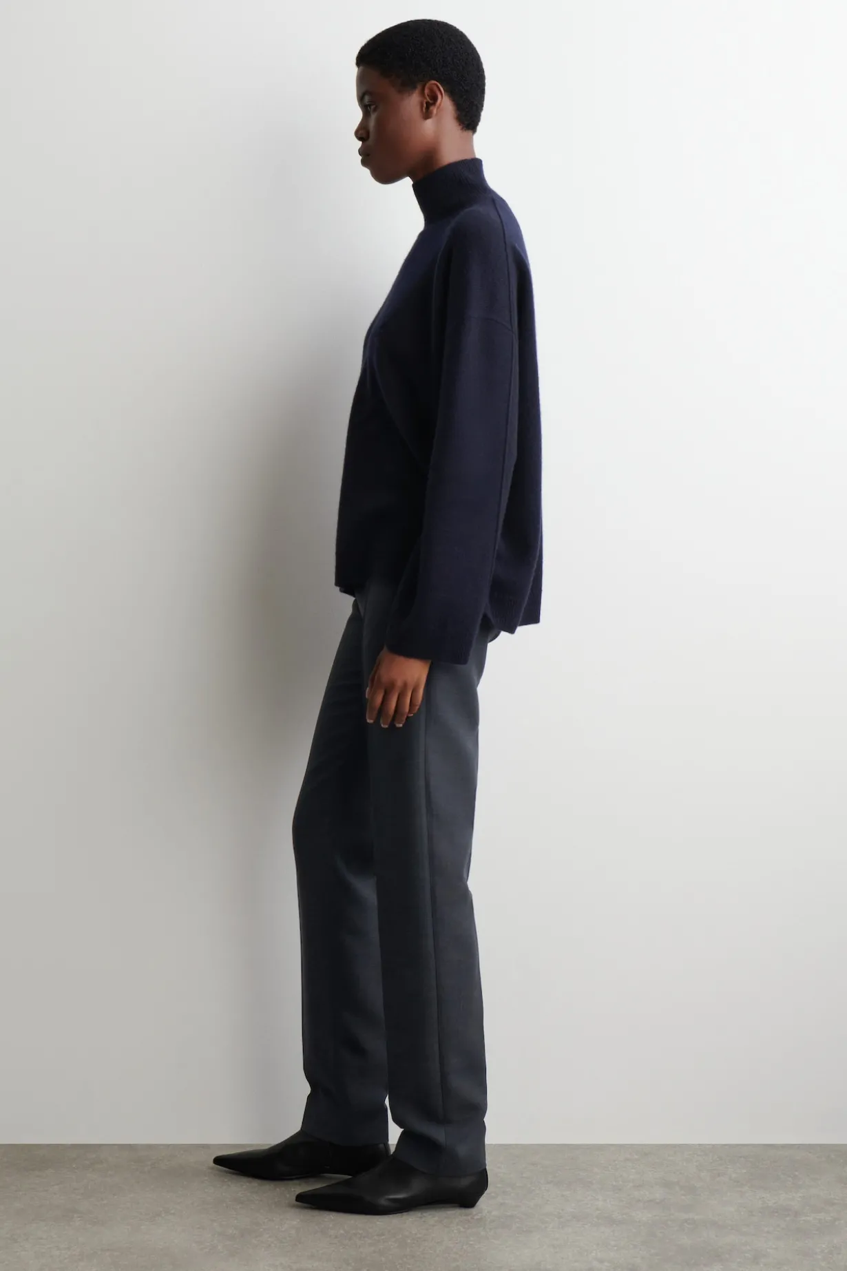 KASCHMIRPULLOVER MIT TRICHTERKRAGEN