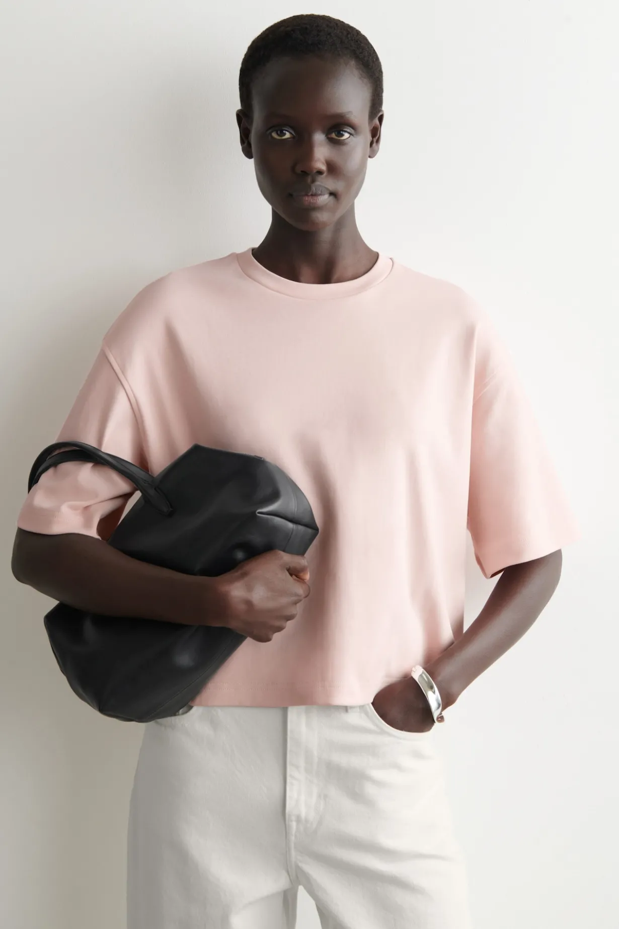 KASTENFÖRMIGES OVERSIZED-T-SHIRT AUS BAUMWOLLE