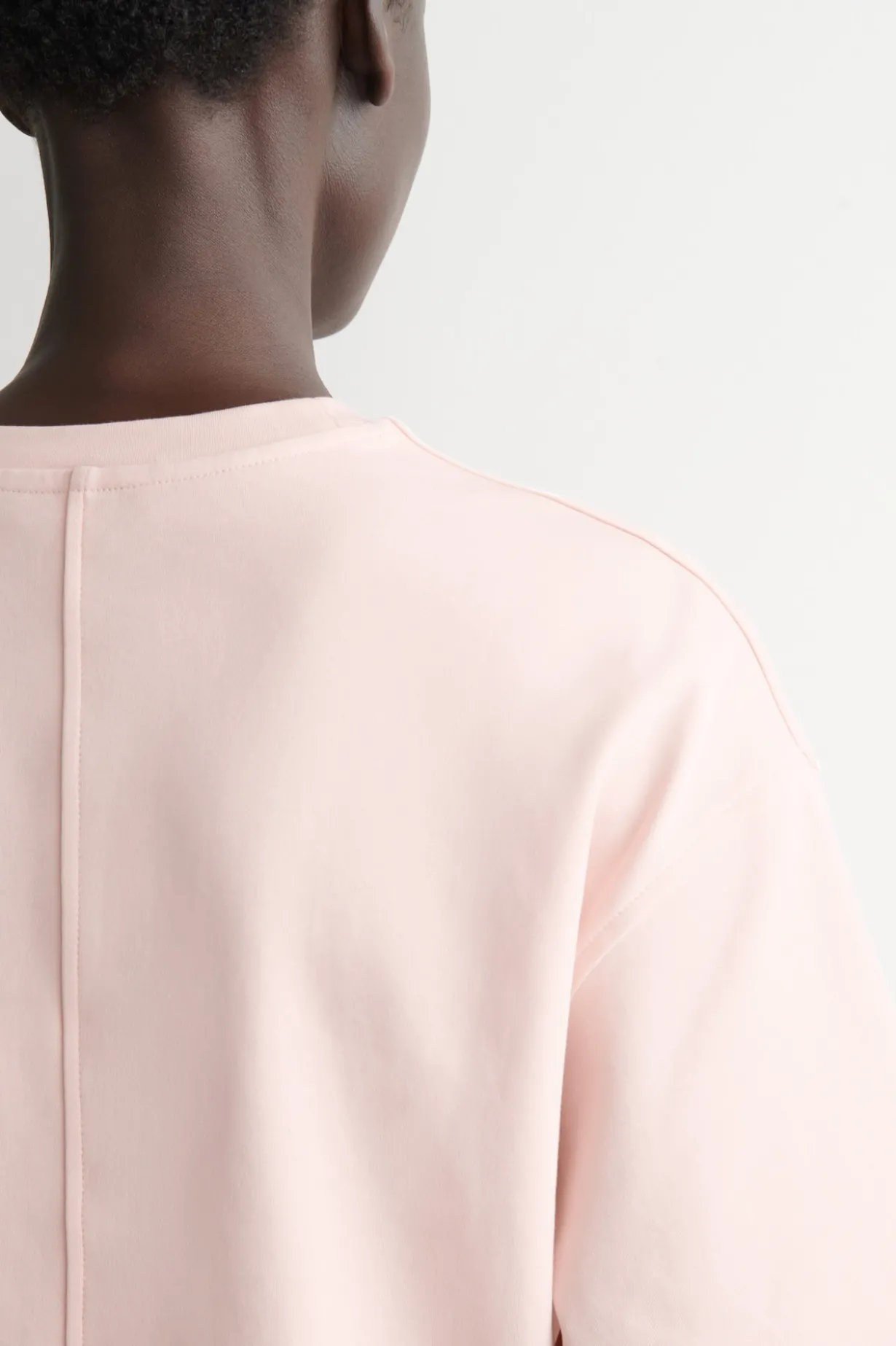 KASTENFÖRMIGES OVERSIZED-T-SHIRT AUS BAUMWOLLE