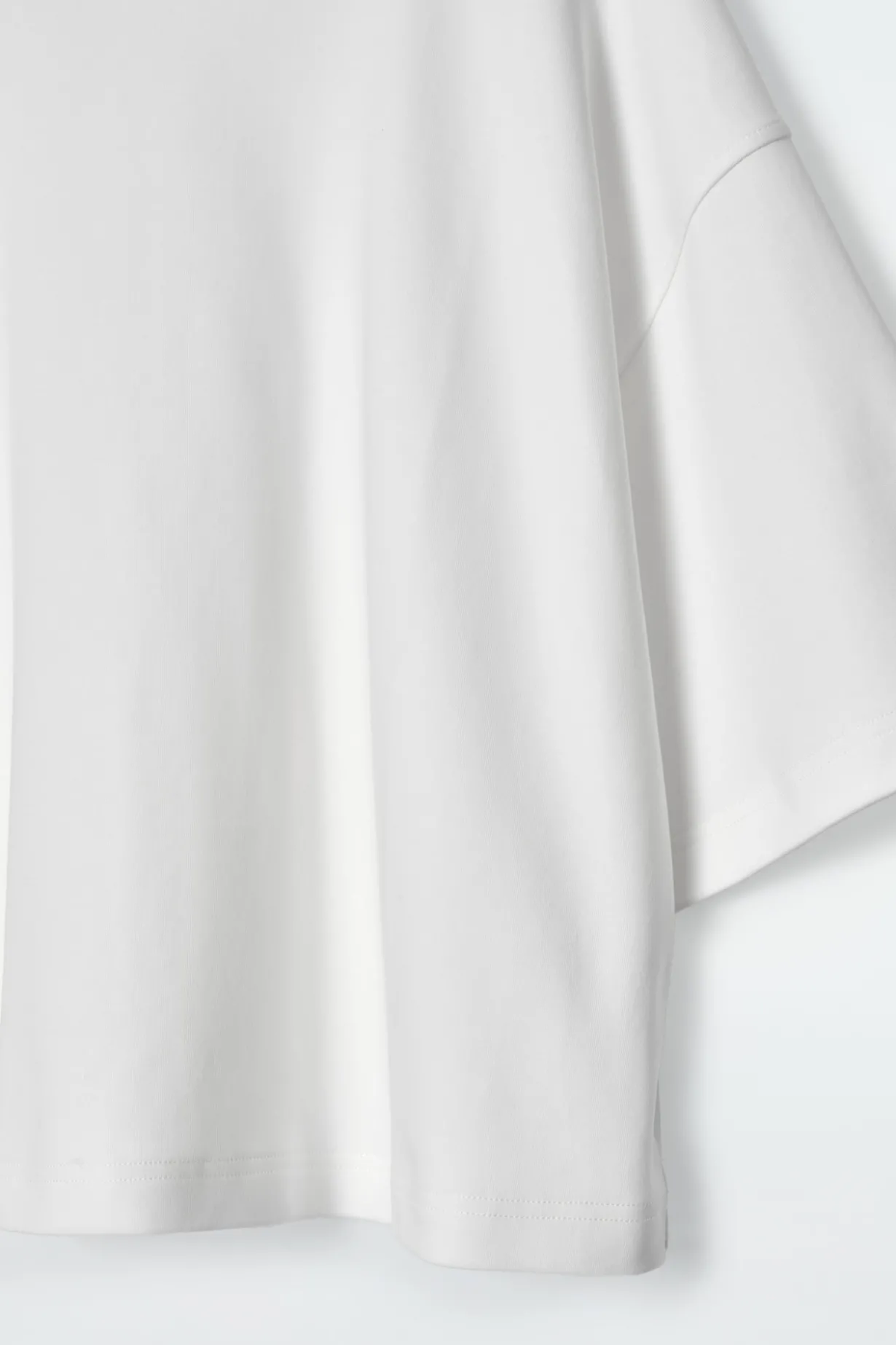 KASTENFÖRMIGES OVERSIZED-T-SHIRT