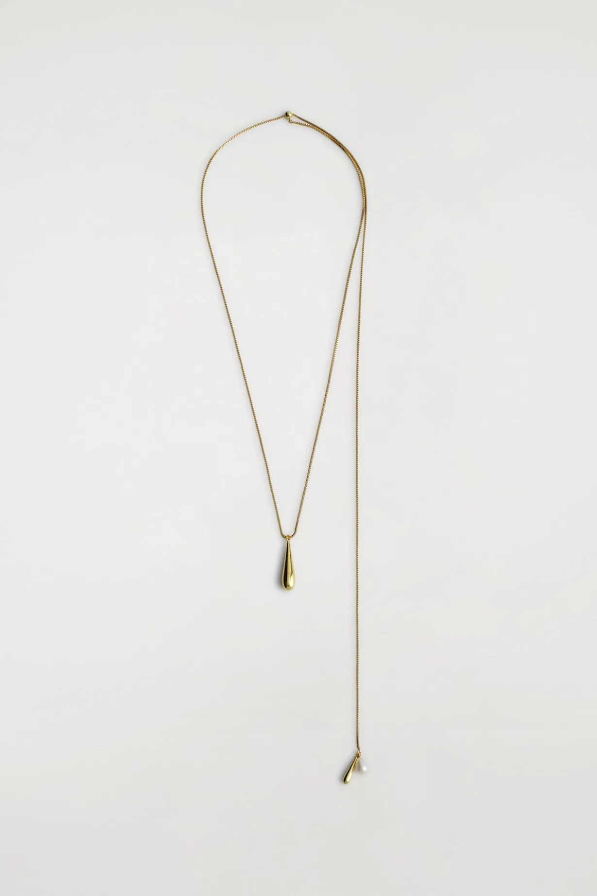 KETTE MIT ANHÄNGERN