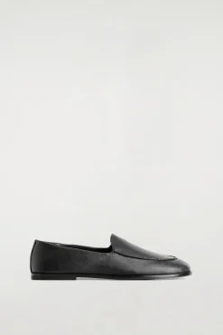 KLASSISCHE LOAFERS AUS LEDER