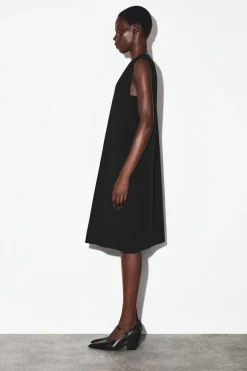 KLEID AUS DOUBLEFACE-MERINOWOLLE