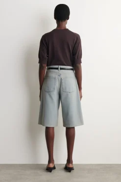 KNIELANGE JEANSSHORTS