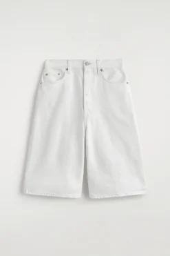 KNIELANGE JEANSSHORTS