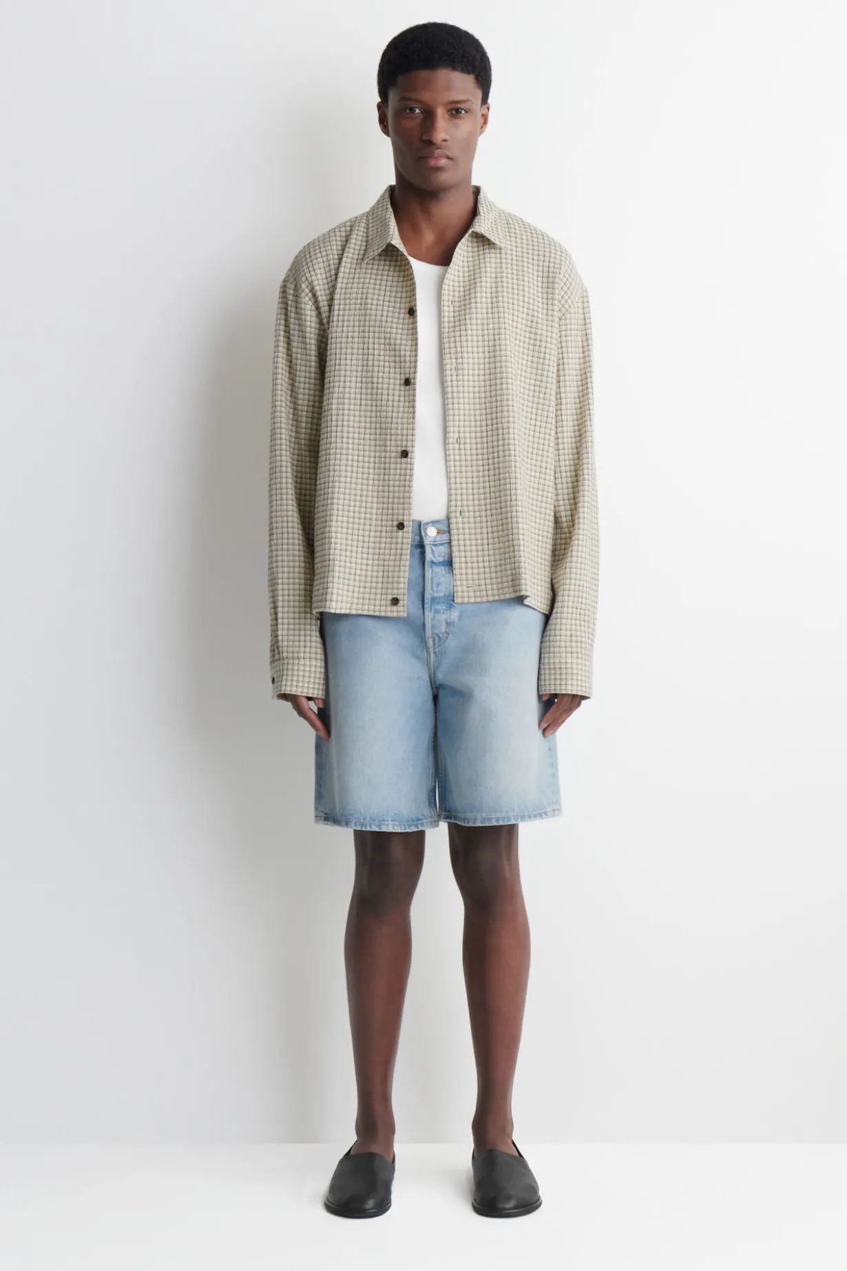 KNIELANGE JEANSSHORTS