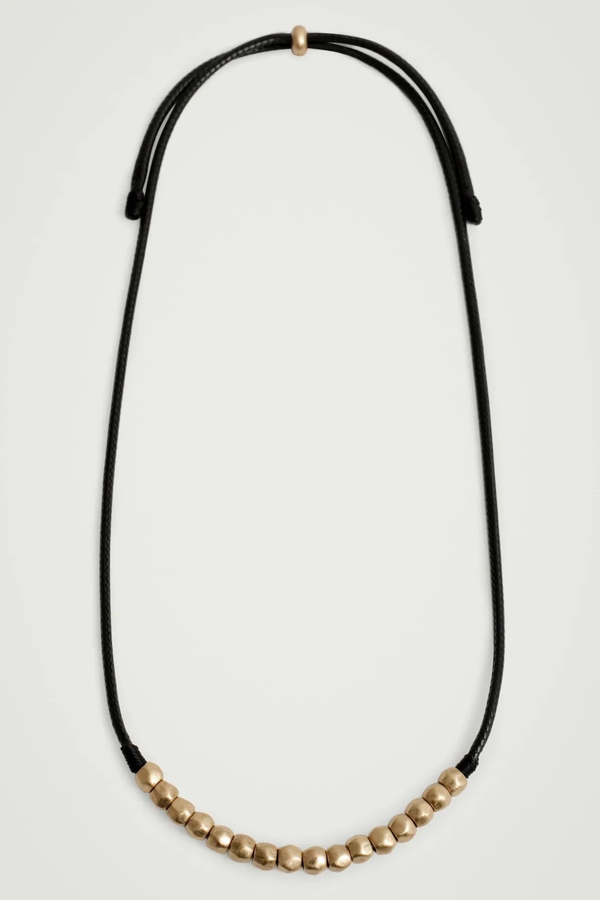 KORDELKETTE AUS LEDER MIT PERLEN