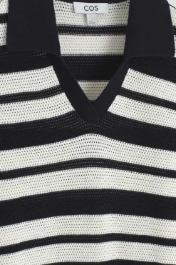 KURZES POLOKLEID MIT LOCHSTRICKMUSTER