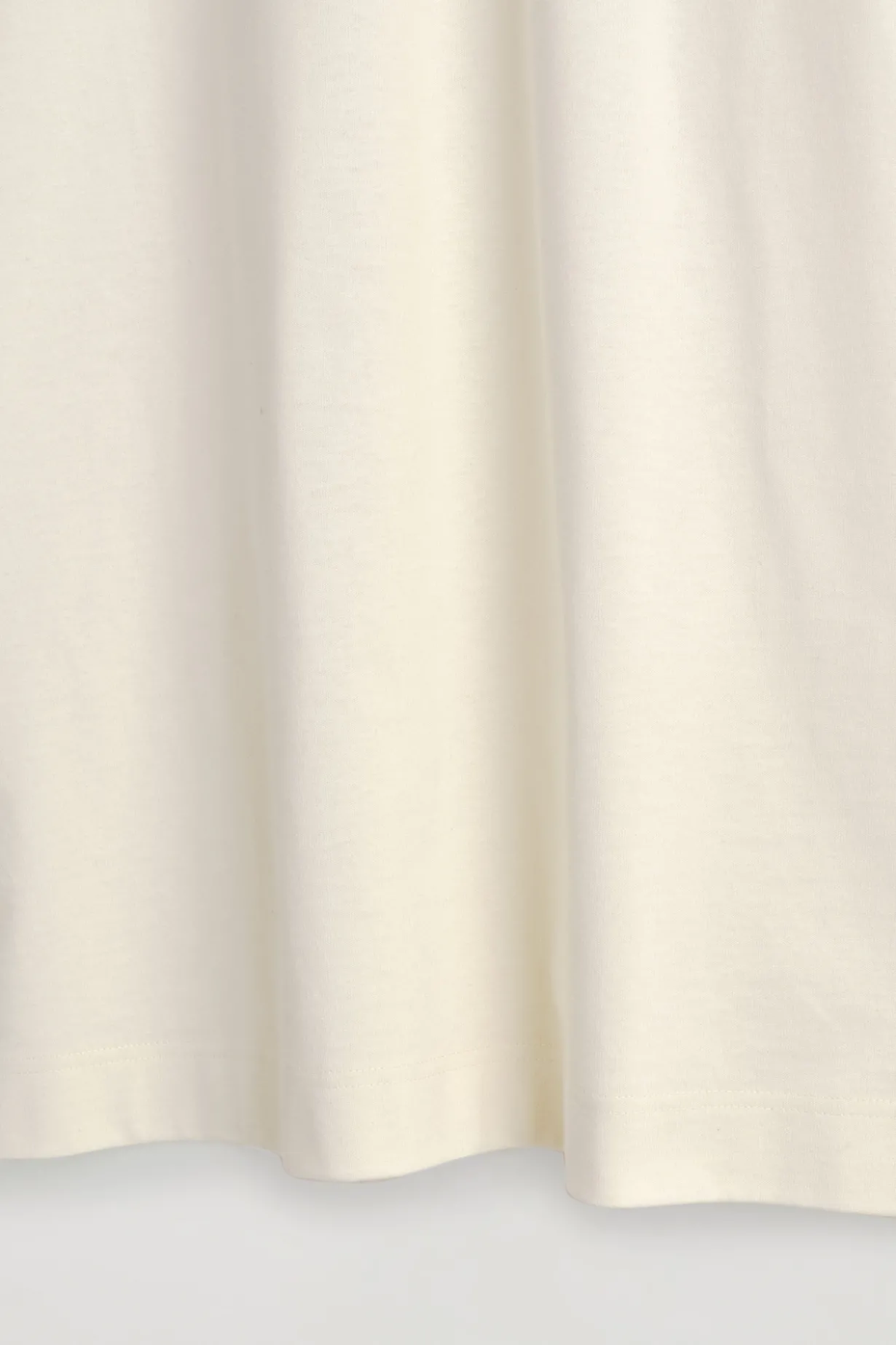 KURZES T-SHIRT-KLEID AUS BAUMWOLLE