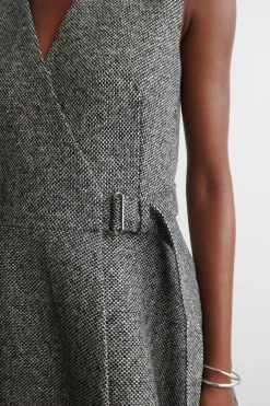 KURZES WICKELKLEID AUS TWEED