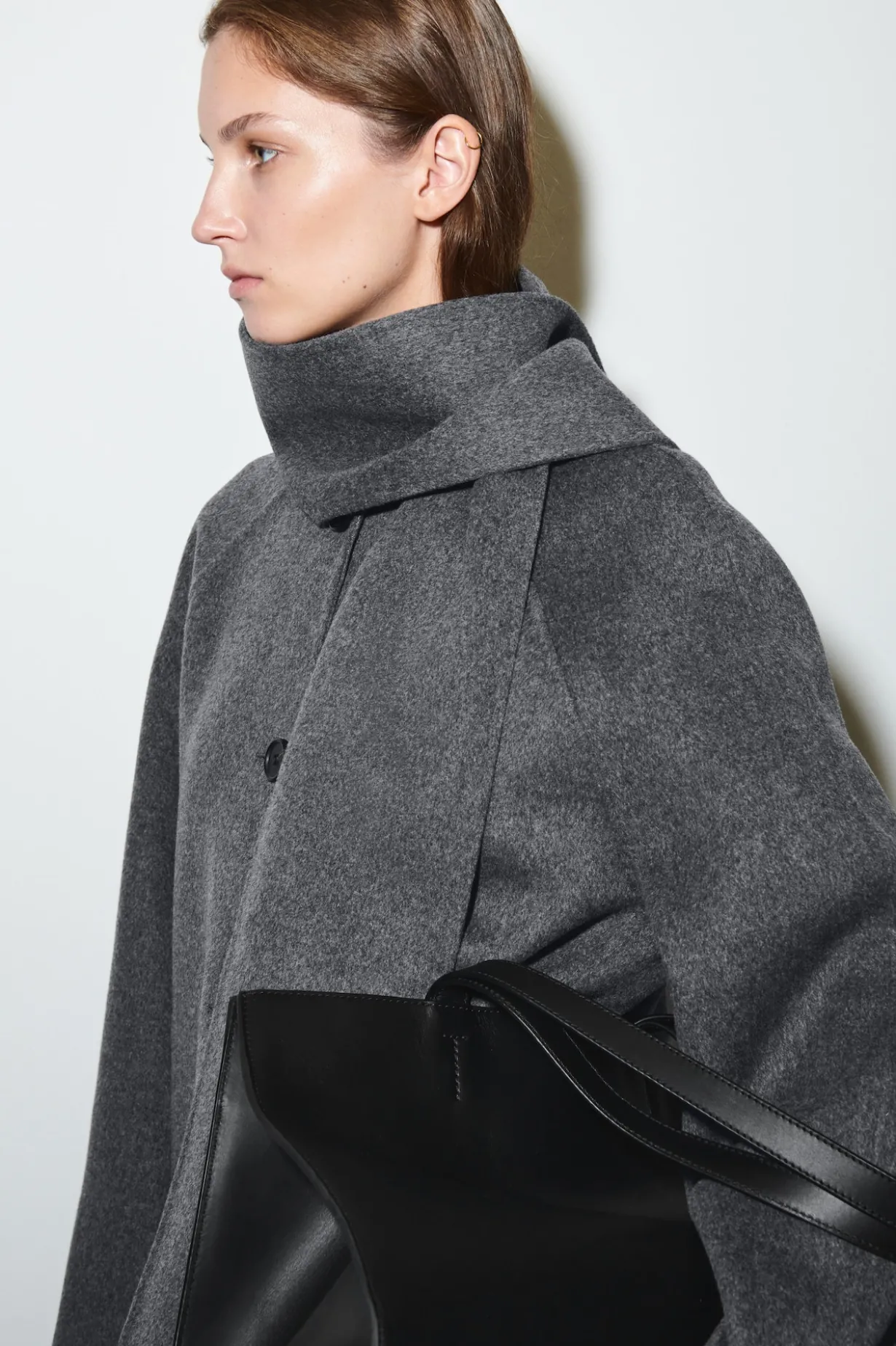 KURZJACKE AUS DOUBLEFACE-WOLLE MIT SCHAL
