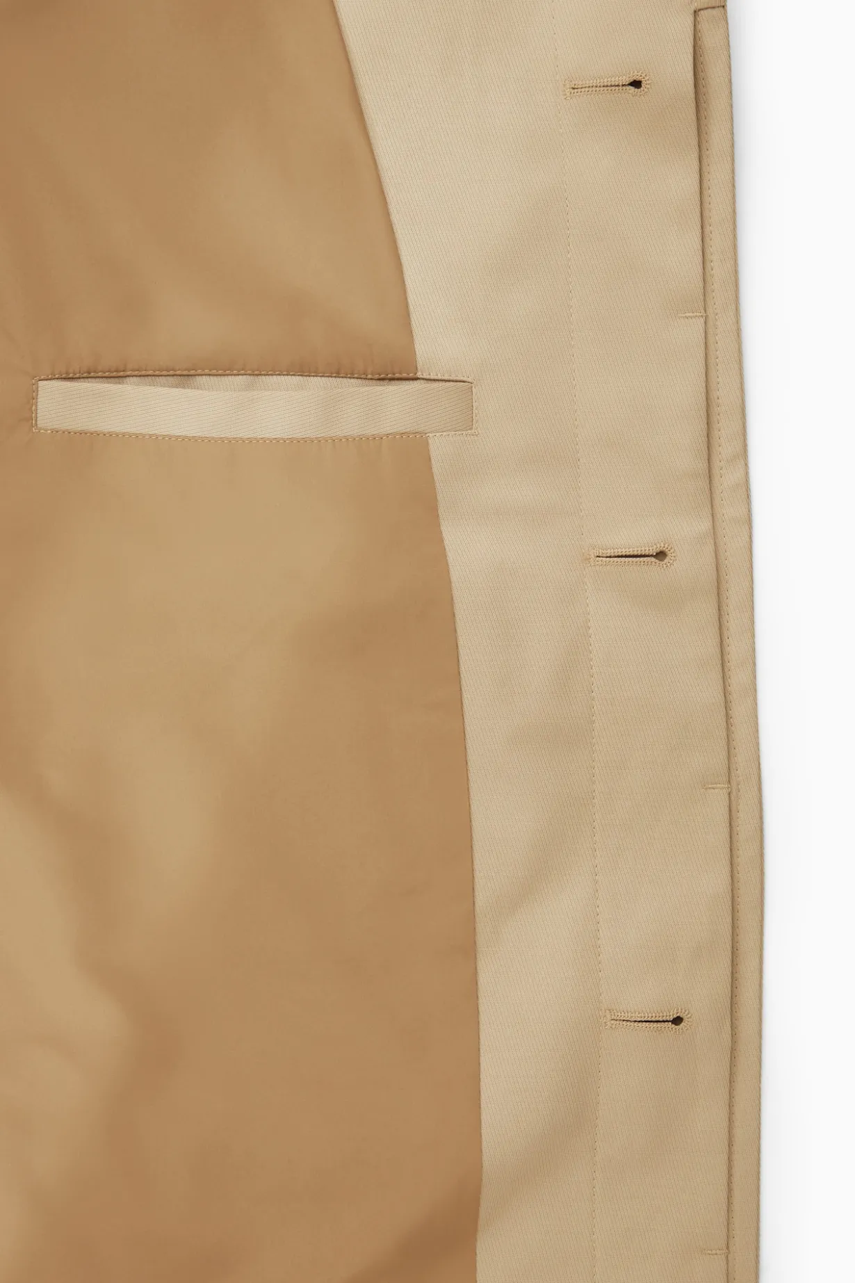 KURZMANTEL IM UTILITY-STIL