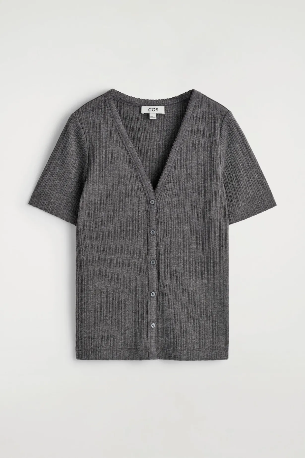 KURZÄRMLIGE STRICKJACKE AUS POINTELLE-STRICK