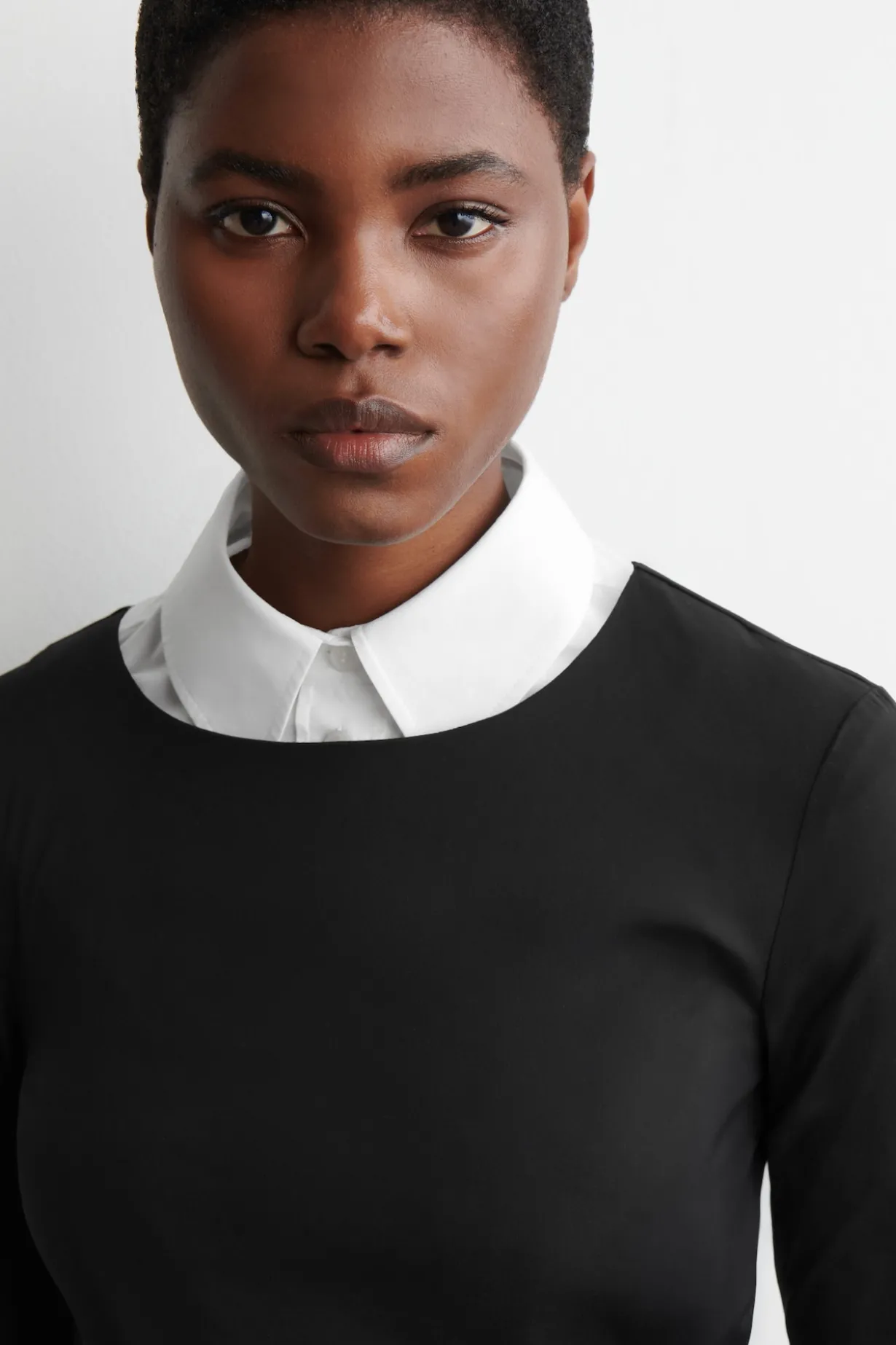 LANGARMSHIRT AUS BAUMWOLLE