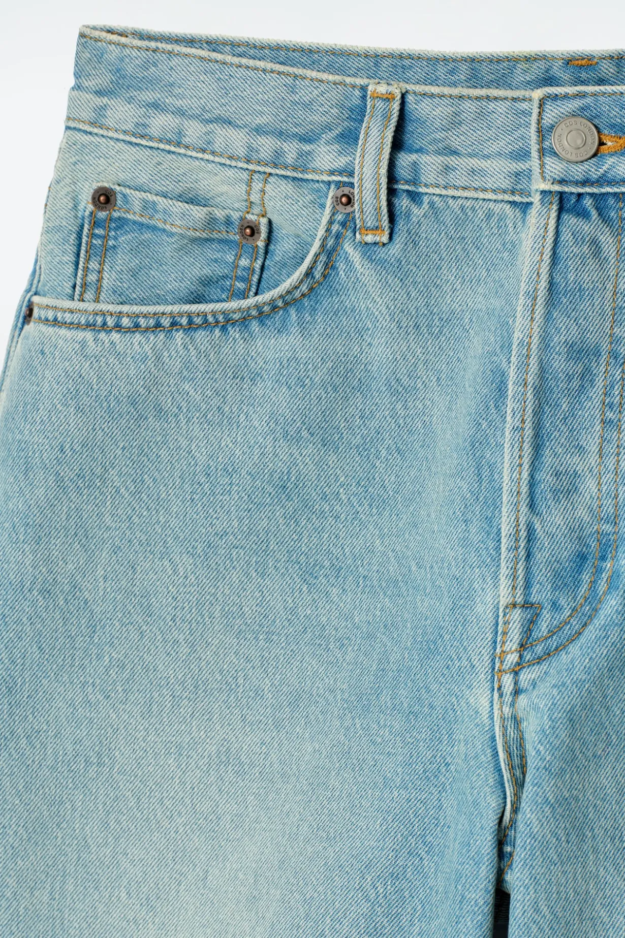 LANGE JEANSSHORTS