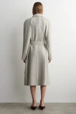 LANGER TRENCHCOAT AUS LEINEN UND WOLLE