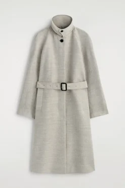 LANGER TRENCHCOAT AUS LEINEN UND WOLLE