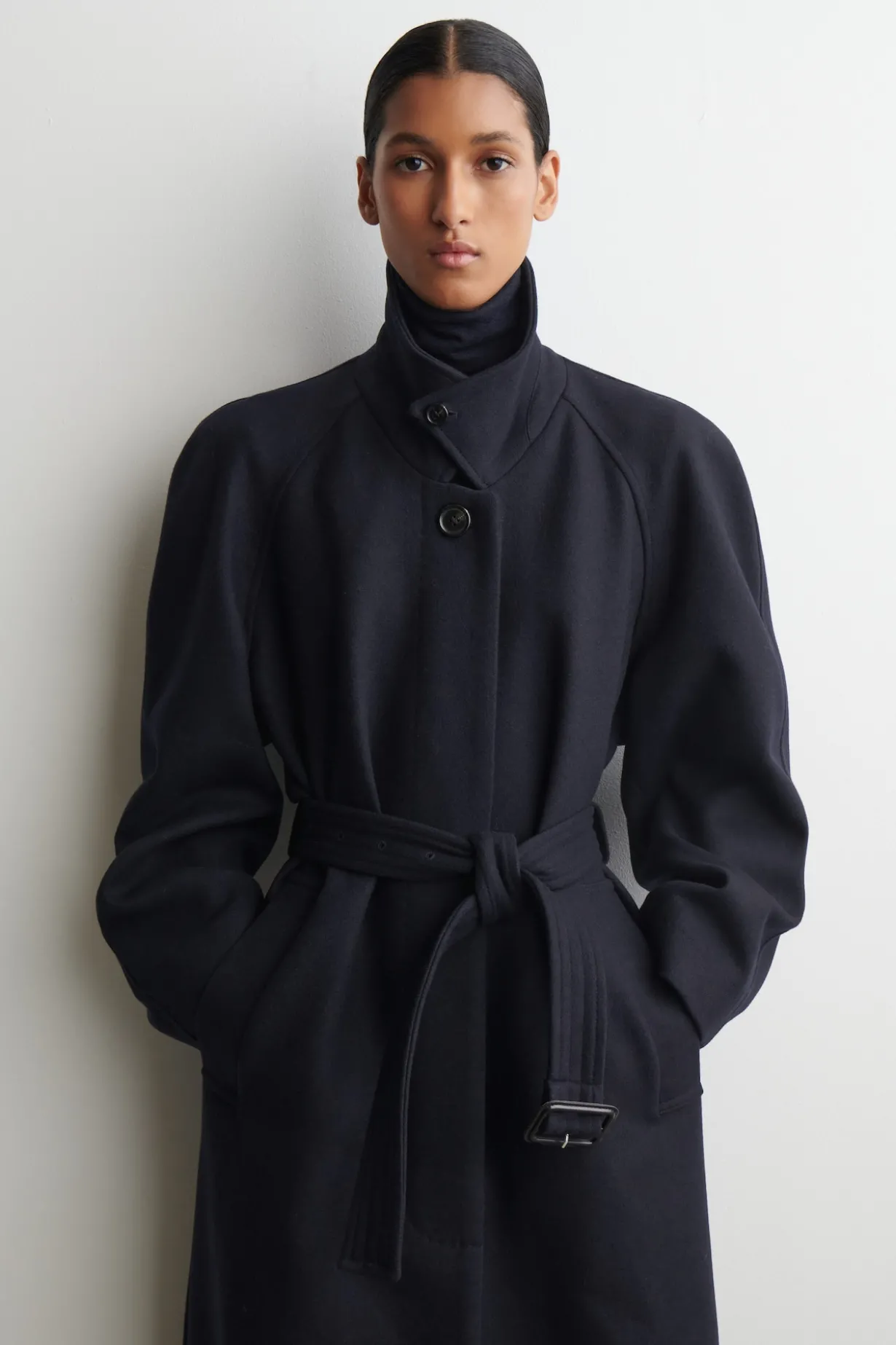 LANGER TRENCHCOAT AUS WOLL-MIX