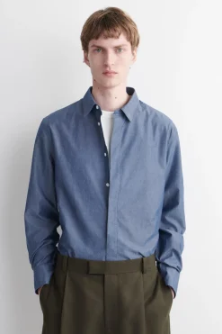LANGÄRMLIGES HEMD AUS CHAMBRAY