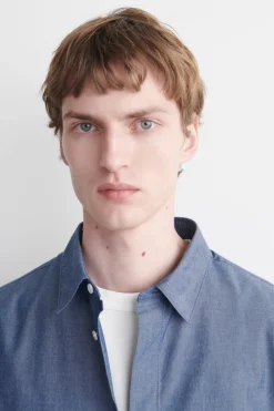 LANGÄRMLIGES HEMD AUS CHAMBRAY
