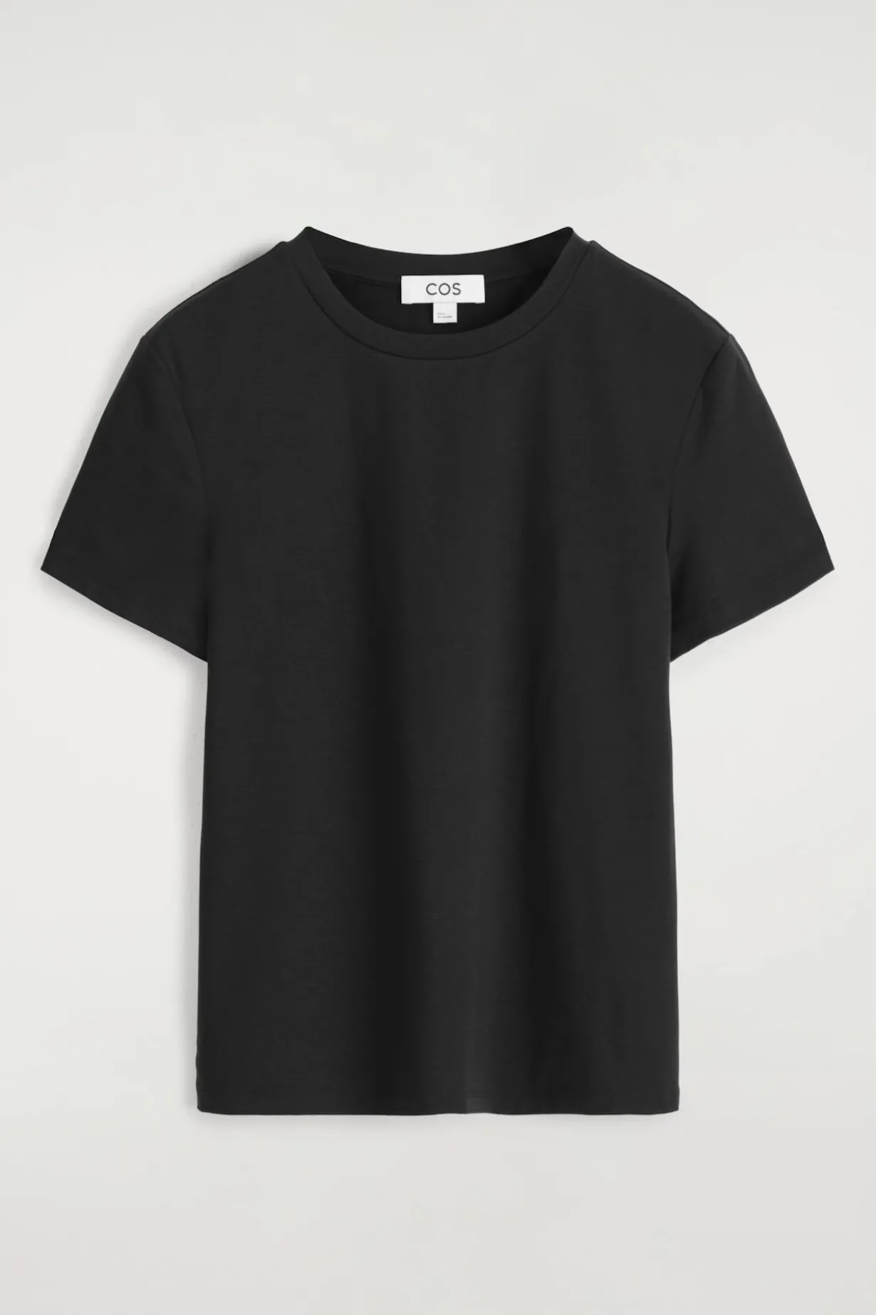 LEICHT VERKÜRZTES T-SHIRT