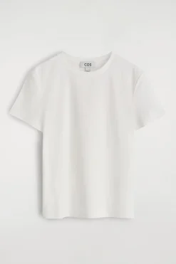 LEICHT VERKÜRZTES T-SHIRT