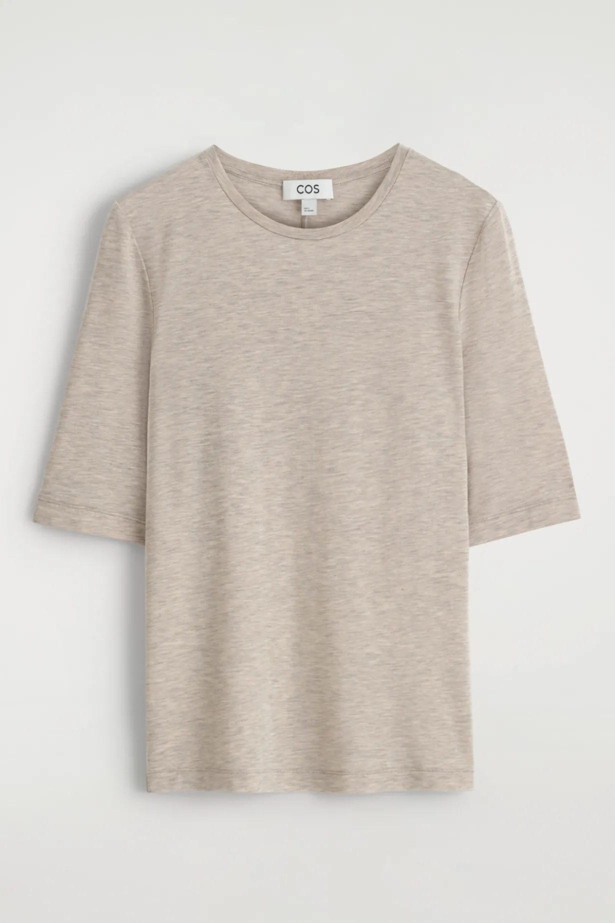 LEICHTES, SCHMAL GESCHNITTENES T-SHIRT