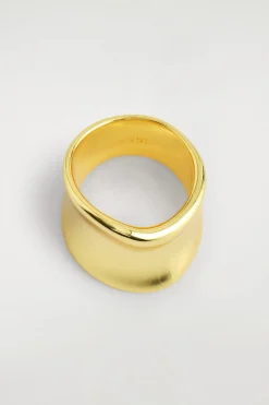 LÄNGLICHER, SKULPTURIERTER RING