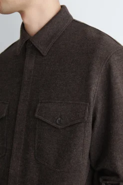 LOCKERE HEMDJACKE AUS GEKOCHTER WOLLE