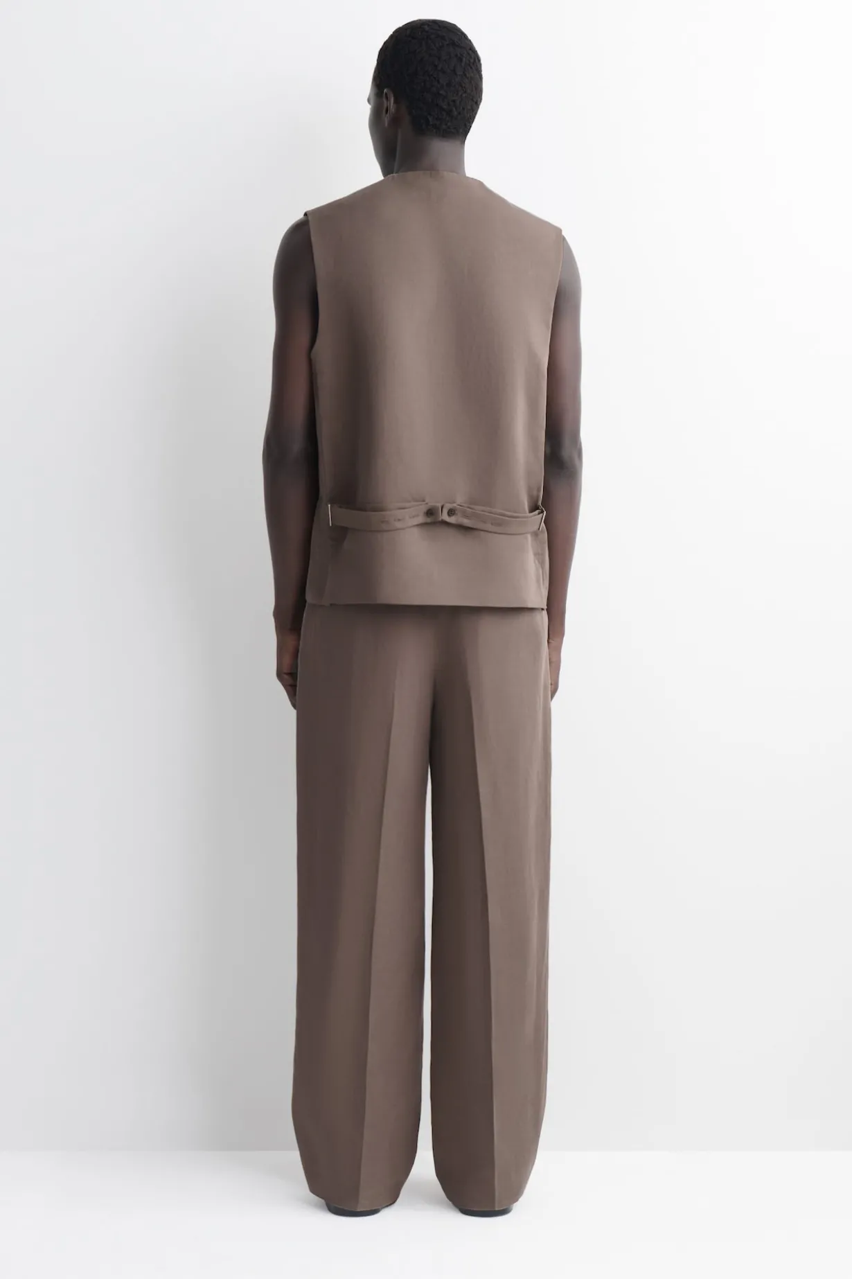 LOCKERE HOSE AUS LEINEN-MIX MIT WEITEM BEIN