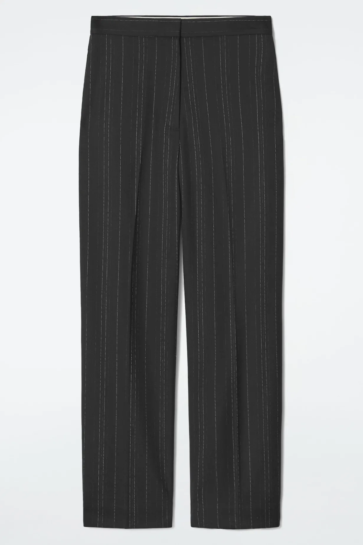 LOCKERE HOSE MIT BARREL-BEIN UND NADELSTREIFEN
