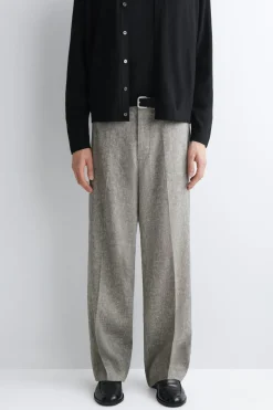 LOCKERE LEINENHOSE MIT GERADEM BEIN
