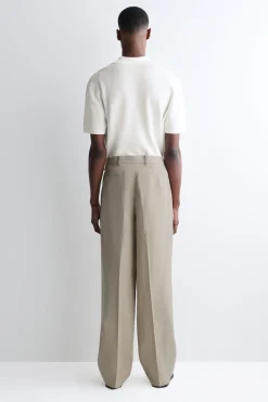 LOCKERE LEINENHOSE MIT GERADEM BEIN
