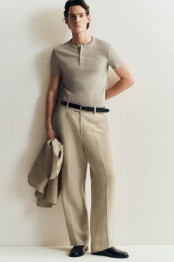 LOCKERE LEINENHOSE MIT GERADEM BEIN